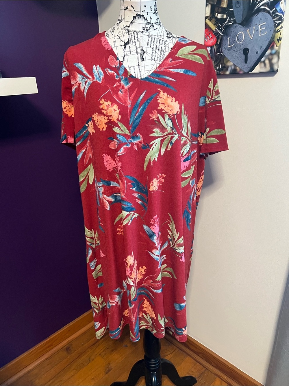 Christian Siriano Plus Size Red Floral Midi Dress